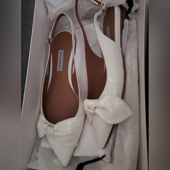 NIB sz 35 And 38 Tabitha Simmons knotted patent slingbacks